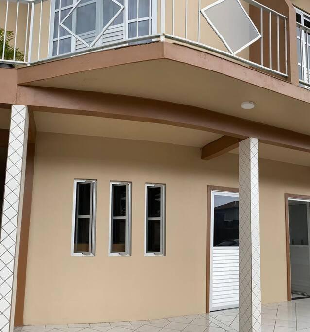 Moradia Aconchegante E Sossegada Em Otimo Local. Holiday home *